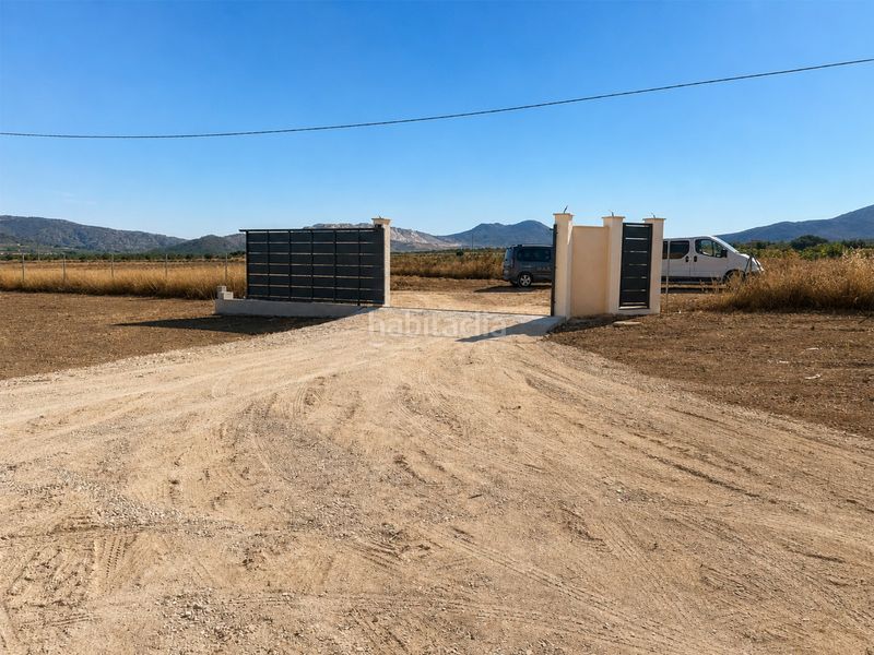 Foto 5eb0eb22-6399-4433-845d-2599f480658c. Casa amb aparcament a Abanilla