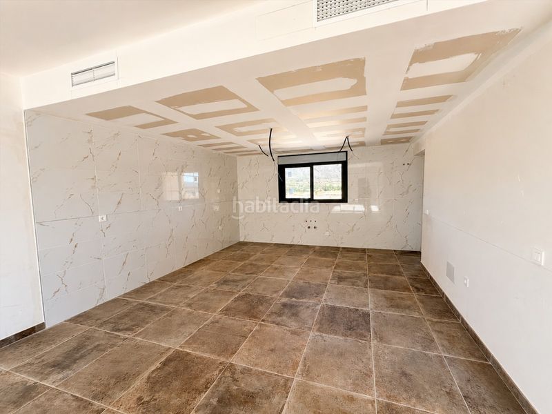 Foto f8fb9854-32a2-4b3f-8096-e5d6fdb6d447. Casa amb aparcament a Abanilla