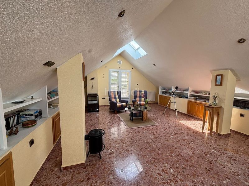 Foto c0dd1787-a0f9-4f17-ae0e-fb1153594d0d. Casa amb aparcament a Yecla