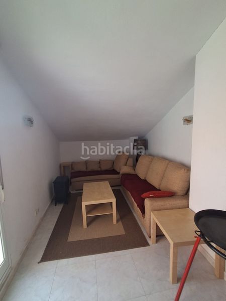 Foto 4c060f7d-8bf9-4566-9aee-174f635a74e0. Apartament amb aparcament a Catral