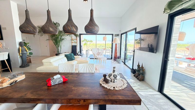 Foto cff17096-407a-48a4-ade2-a749d55ed09e. Casa a Pinoso