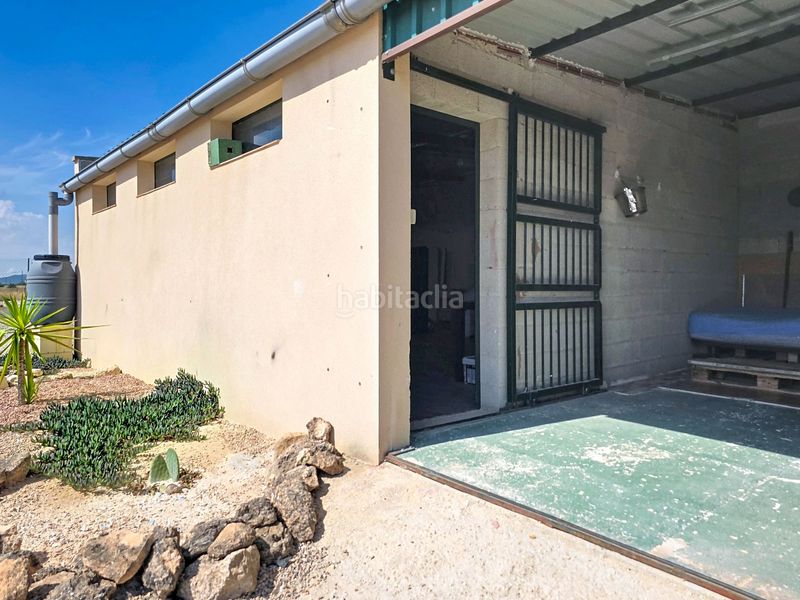 Foto 1f383b18-8c10-4e8f-b2c6-9b3da1050714. Casa amb aparcament a Pinoso