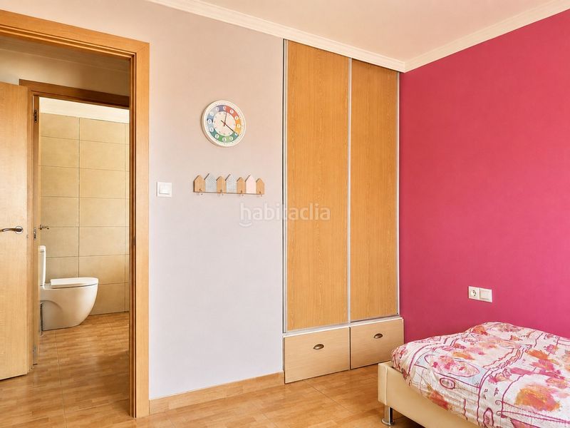 Foto bd519416-b91c-40dc-817a-49743ebd7cc4. Casa amb aparcament a Pinoso