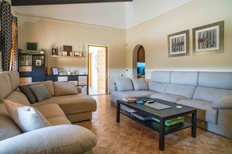 Foto 26981cef-ea71-4b6b-8f60-816519cd8854. Casa amb aparcament a Pinoso