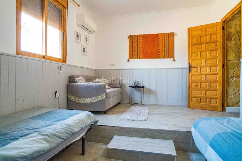Foto 2e8dfef1-8e60-4825-b4c1-cae277cf2aa5. Casa amb aparcament a Pinoso