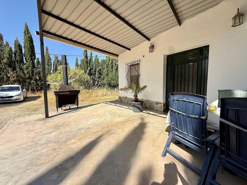 Foto fbae056b-8993-4261-9df3-0ea984e949d7. Casa amb aparcament a Pinoso