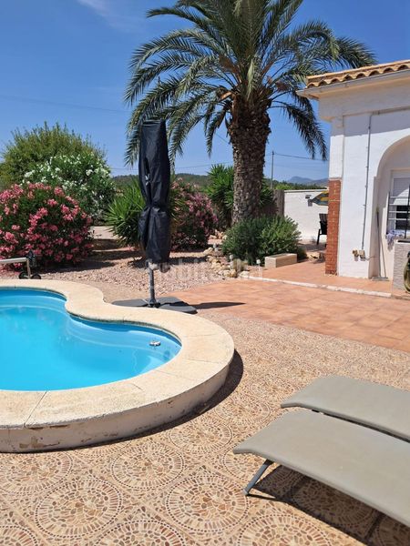 Foto a86a3076-3209-48cc-aef5-5b947e6ae78b. Casa a Abanilla