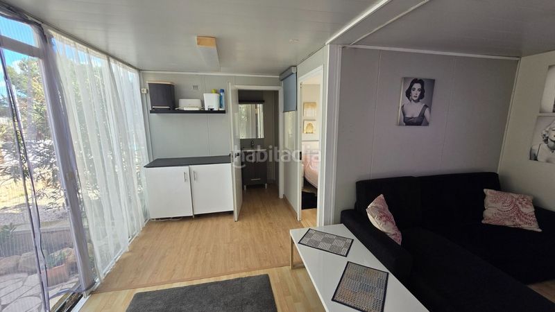 Foto 1fa04531-3def-4a7e-8bab-79dd04ca6a58. Casa amb aparcament a Sax