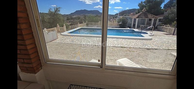 Foto 6609de7e-7d81-495a-a9b7-bc0ef50a1cfb. Casa amb aparcament a Sax