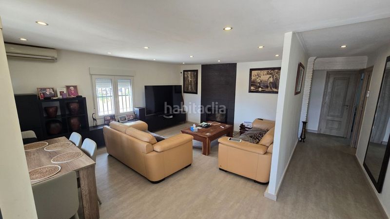 Foto 7769f0c1-0567-4119-8c52-7a6e62ad8310. Casa amb aparcament a Sax