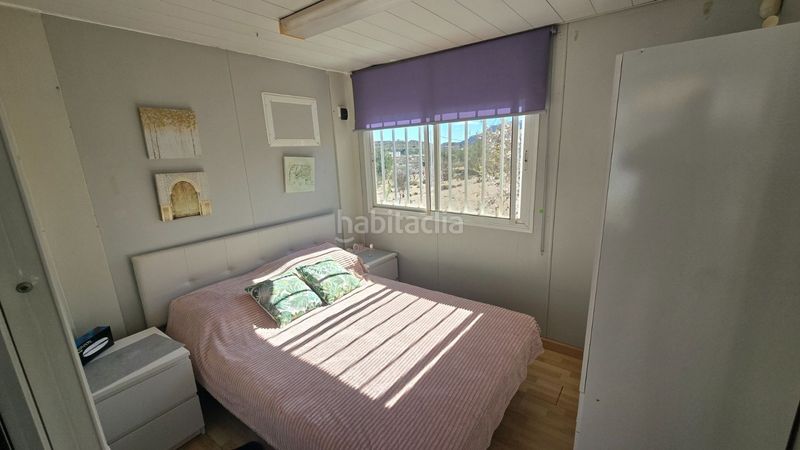 Foto 7ab9a649-d9b4-473f-9048-7f4bd20d57c2. Casa amb aparcament a Sax
