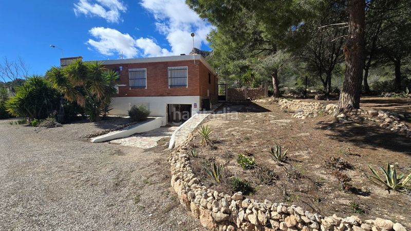 Foto 88a58bb1-624c-481a-a471-aa468b82e051. Casa amb aparcament a Sax