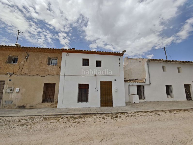 Foto 50ae9c28-3b34-4fb7-be77-10ea884d262e. Casa a Pinoso