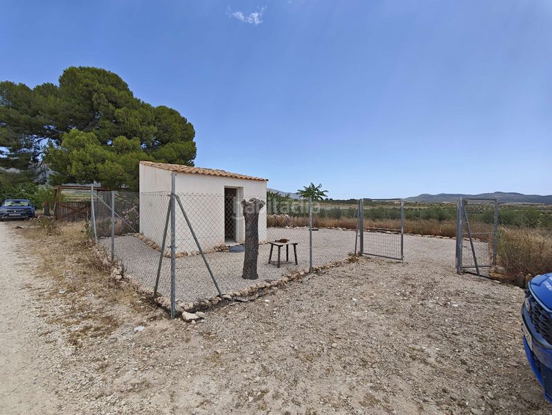 Foto 6a2cb606-bb05-4d5c-9a1a-d4698f7a65ae. Casa a Pinoso
