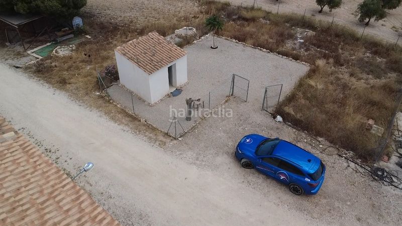 Foto beecbe2e-50a5-46e2-962e-653fee36d499. Casa a Pinoso