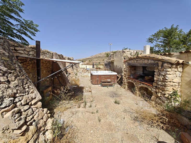 Foto 100e8d5b-ee5a-45ad-a0b4-79098dd5a50f. Masia a Jumilla