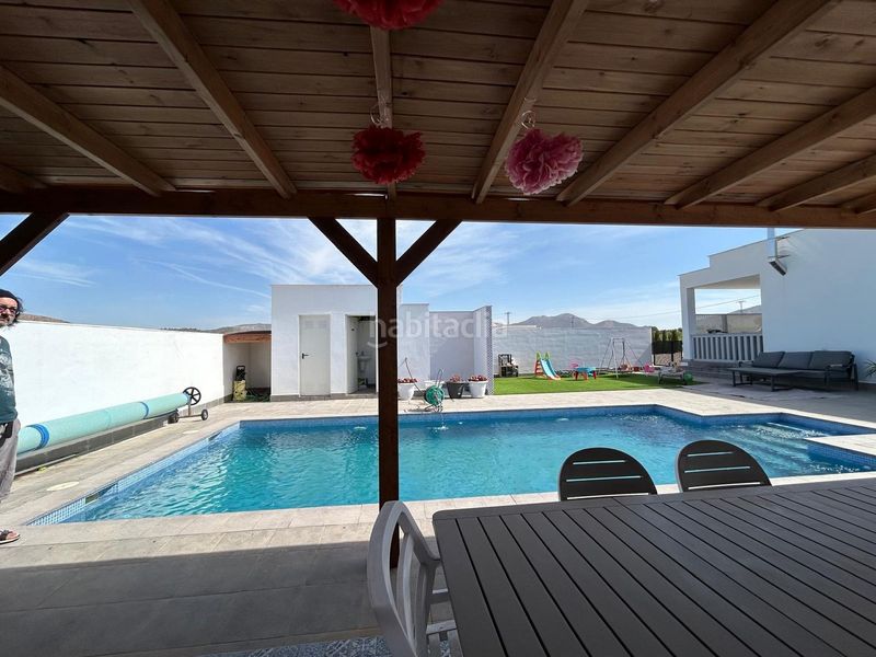Foto d101352e-2ef9-4302-93b1-02677d699a00. Casa amb aparcament a Abanilla