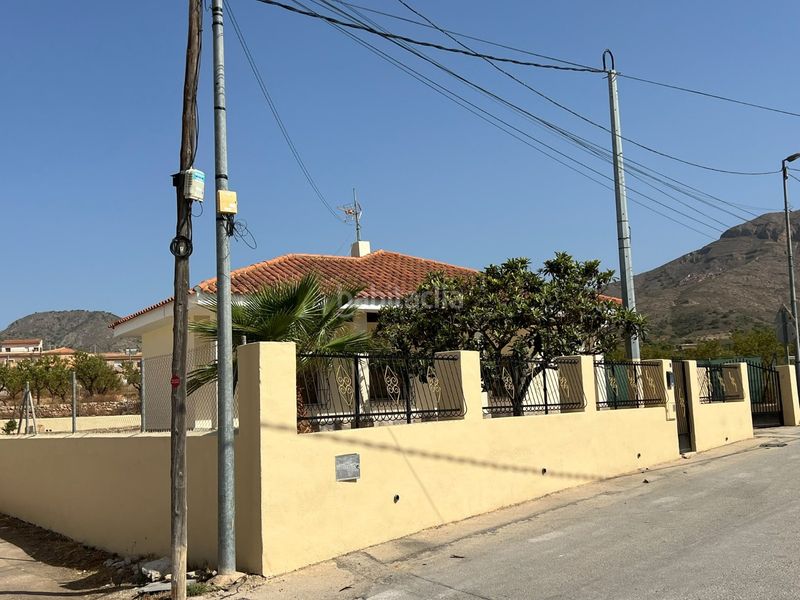 Foto cd342e3c-72b4-4bde-aa98-226523e3c3c0. Casa a Abanilla