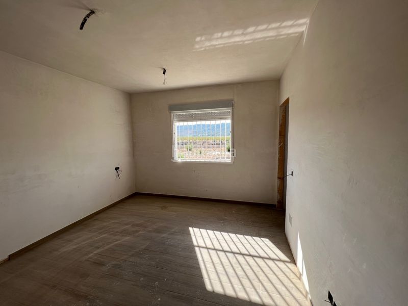 Foto b431def1-a3ad-45ae-a489-7291398ebf28. Casa en Jumilla