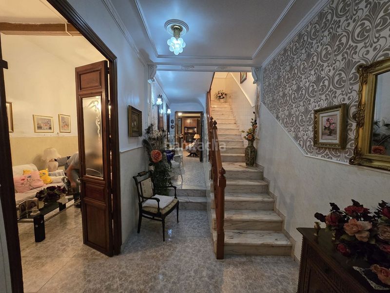 Foto 86fddbb3-dd92-4e3d-9c65-93e94591c82f. Casa adossada a Sax