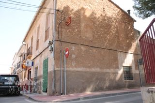 Casa adossada a Pinoso