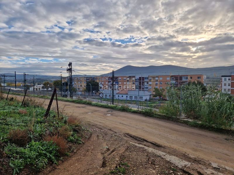 Foto 7fbd4973-f8f6-46b1-abf1-0446f0759106. Terreno residenziale in Zona Sur - Av. De España - San Miguel Plasencia