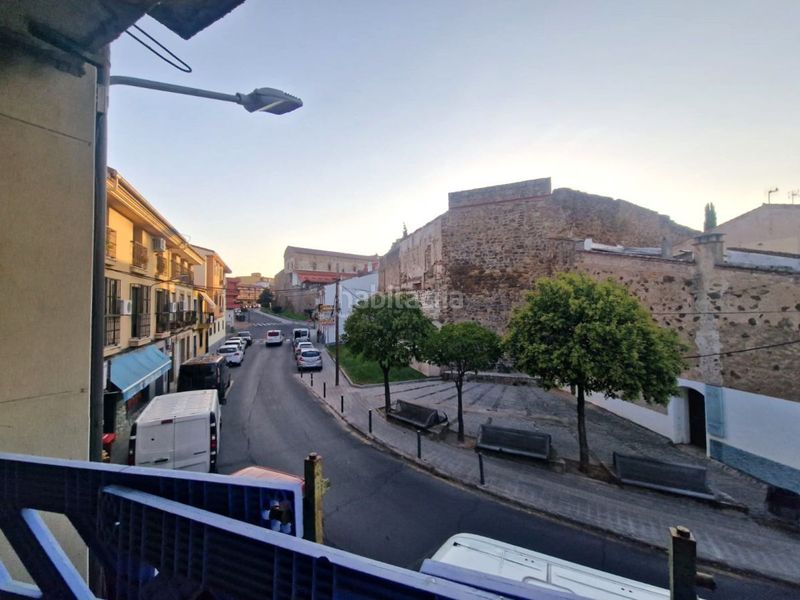 Foto 567c6e5c-d203-4d2f-b89d-1a690a2a558e. Edifici a Centro Ciudad Plasencia