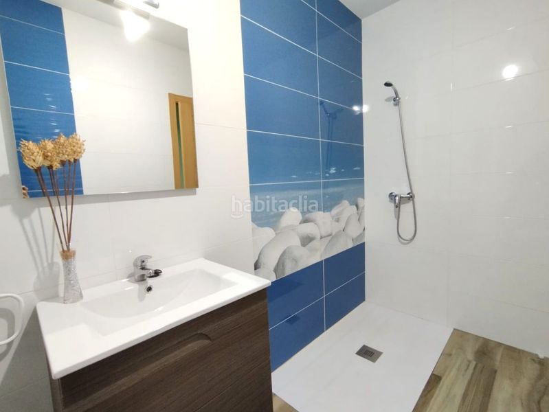 Foto 2976375c-7318-4aa4-a952-789ea6bdd153. Casa adossada a Serradilla