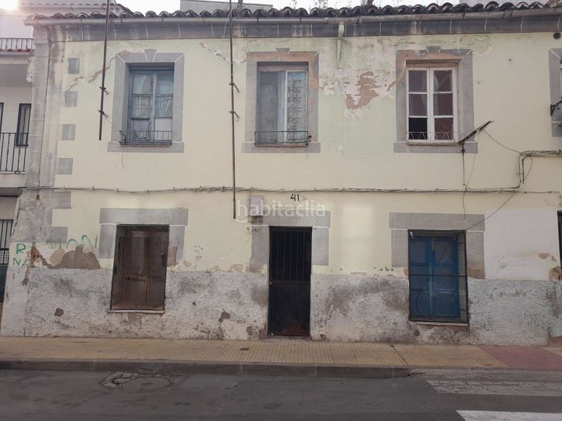 Foto d0114d3b-9252-49dc-b52a-591dc7d16a98. Casa a Miralvalle - Av. Virgen del Puerto - La Data Plasencia