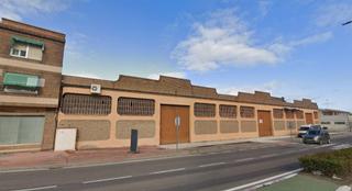 Industrial building in Navalmoral de la Mata