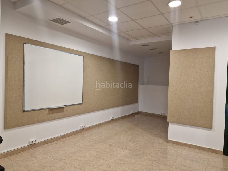 Foto 1ae6ae39-3bc9-4ddf-a4e1-9fb5b4631327. Local comercial a Centro Ciudad Plasencia