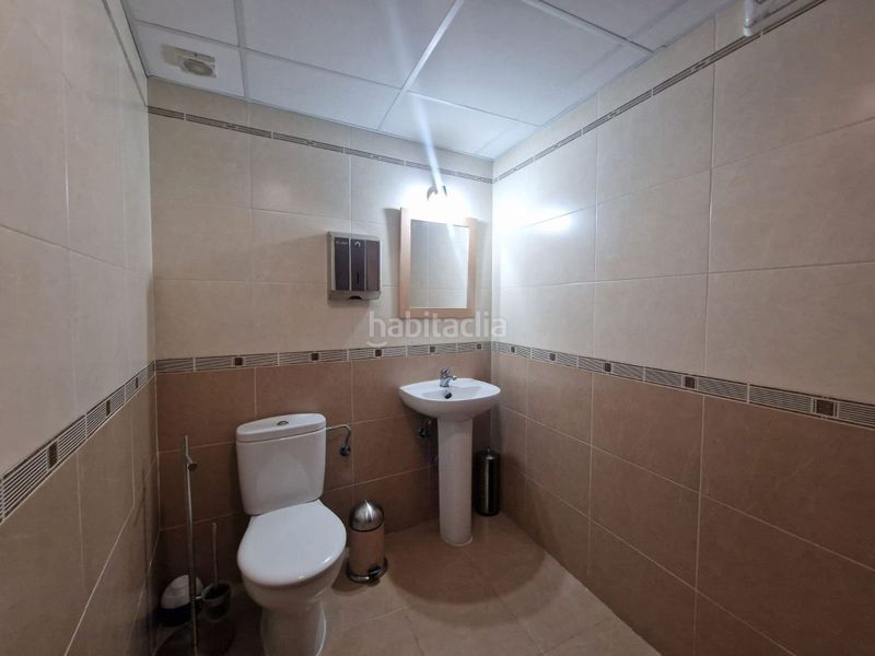 Foto ce6b2b96-c60a-43ea-bc8e-2db2485f4cb7. Local comercial a Centro Ciudad Plasencia