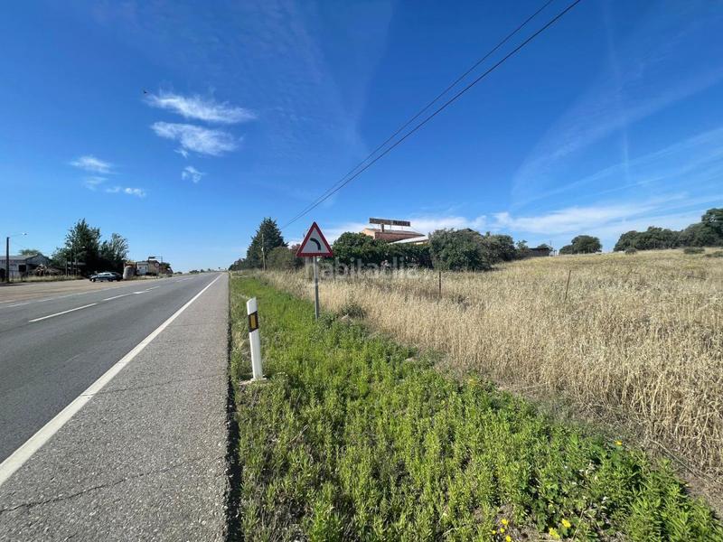 Foto 6d48c879-d16b-462f-a717-c64f2320a50b. Solar industrial a Casar de Cáceres