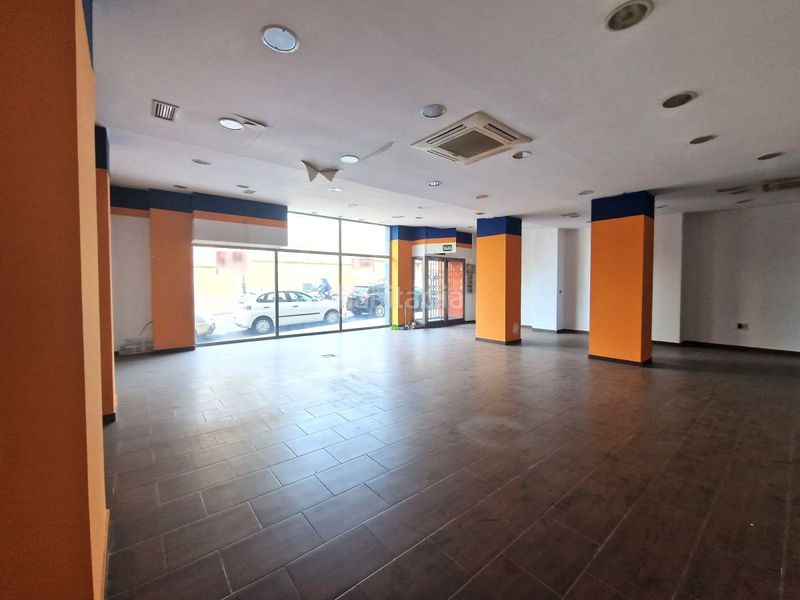 Foto 4f58fe32-880f-4c8c-8799-e4f0c6f2dc6e. Local comercial a Centro Ciudad Plasencia