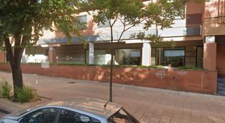 Local Comercial en Avenida Alemania,