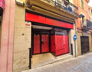Business premise  Calle calle talavera, 27, puerta local