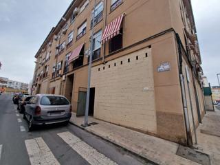 Local commercial  Avenida ovispo laso,