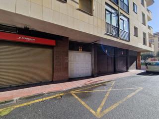 Miete Autoparkplatz in Miralvalle - Av. Virgen del Puerto - La Data