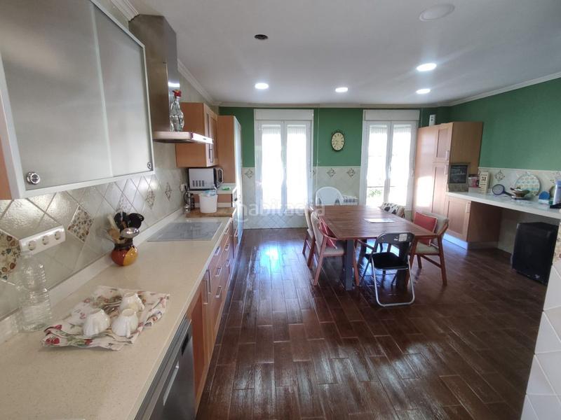 Foto 0192b0c7-fc9a-480b-96e2-85344162ea74. Casa con riscaldamento in Serradilla