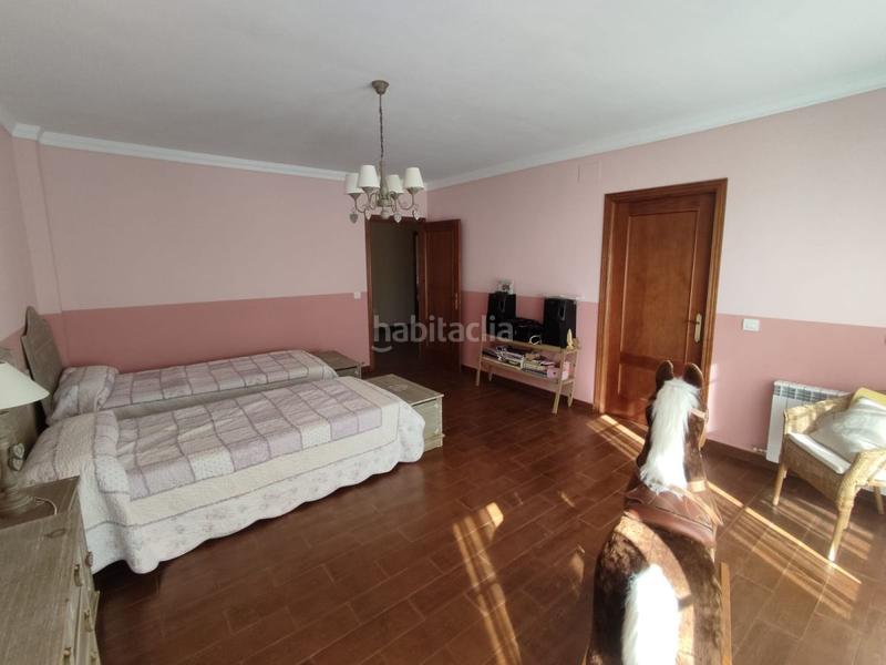 Foto 3f808ee2-7eaf-4e54-872d-9d6374840da9. Casa con riscaldamento in Serradilla