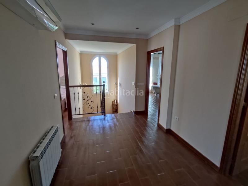 Foto b016ab84-4b6e-48c0-aaa8-a2dd1064a938. Casa con riscaldamento in Serradilla