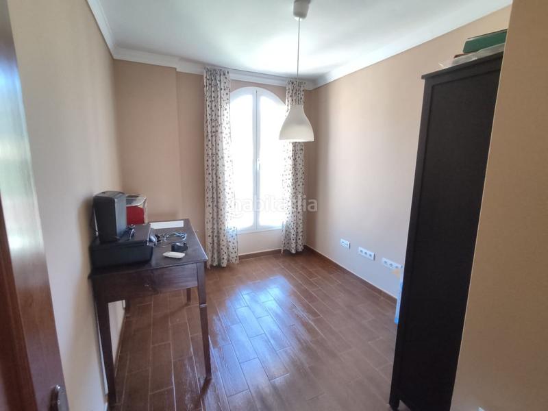 Foto d35eb23f-4225-4fd4-bc9b-313bfef90d93. Casa con riscaldamento in Serradilla