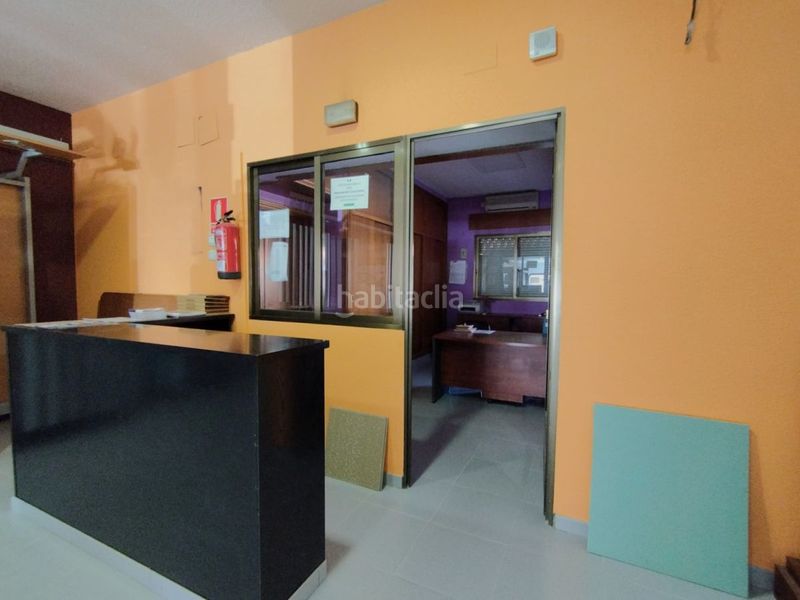 Foto 093b5989-c954-497b-b428-db82a729400b. Local comercial a Los Pinos - El Pilar Plasencia