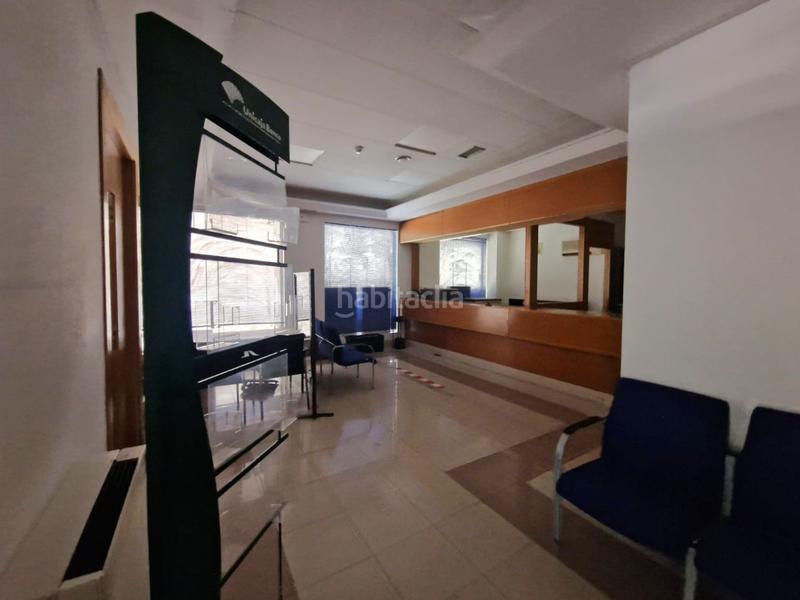 Foto 973f5cd3-5aaf-4262-b38c-f3c433b72e13. Alquiler local comercial en Miralvalle - Av. Virgen del Puerto - La Data Plasencia