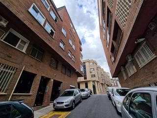 Appartement  Calle calle fernando calvo, 4, puerta a. Espectacular piso en venta con vistas al parque de la isla  san