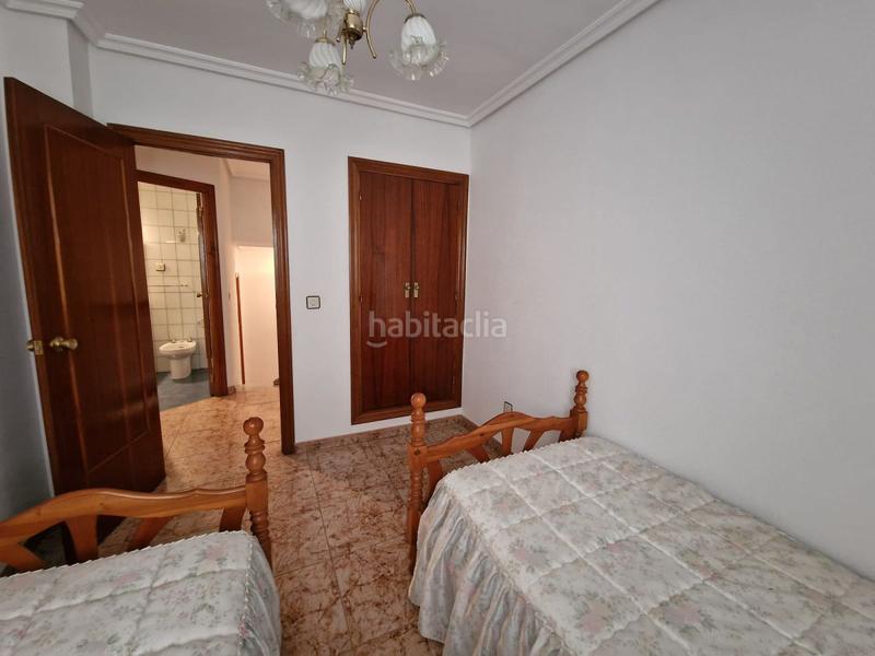 Foto 16114e3b-d81c-44a1-aa12-2f4da1917ee3. House with parking in Los Pinos - El Pilar Plasencia