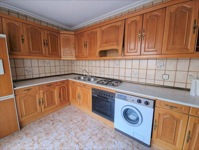 Foto c3be4ced-b8b4-46c5-9381-825c92450cd3. House with parking in Los Pinos - El Pilar Plasencia