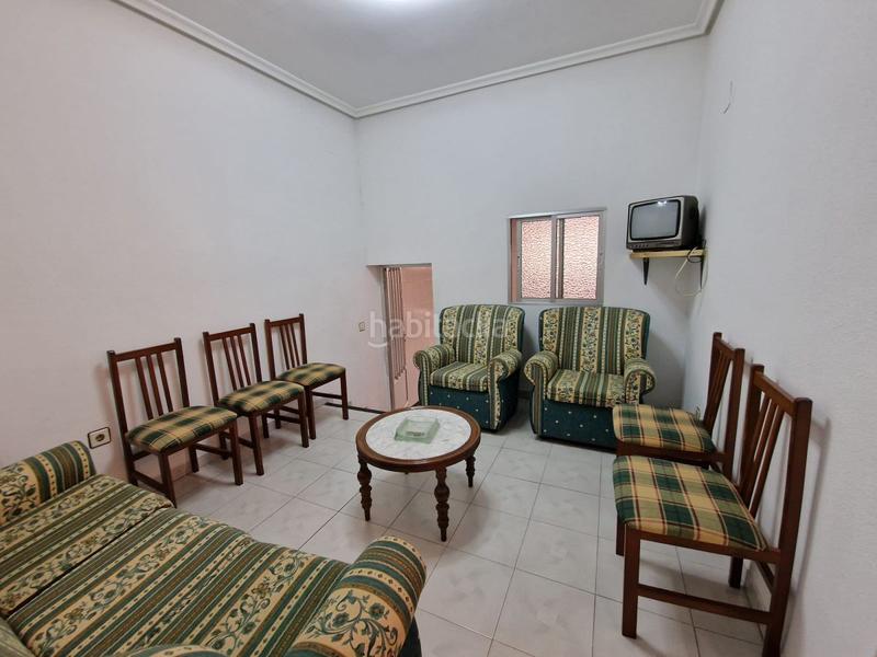 Foto d26d757c-7461-4d60-b9f5-c615e1e87472. House with parking in Los Pinos - El Pilar Plasencia