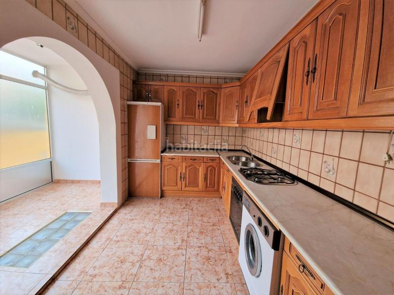 Foto f4c7e67a-f607-4022-8e10-7155ad30fbbf. House with parking in Los Pinos - El Pilar Plasencia