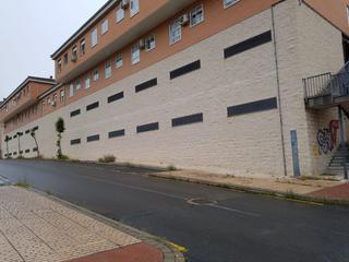Parking voiture à Zona Norte - Hospital - Urbanizaciones